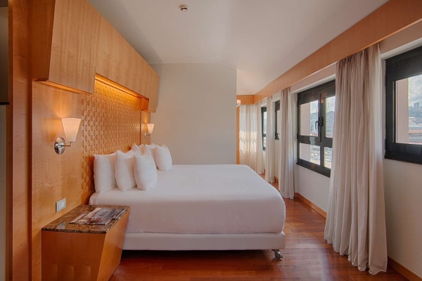 Hotel NH Collection Marina (Genua)